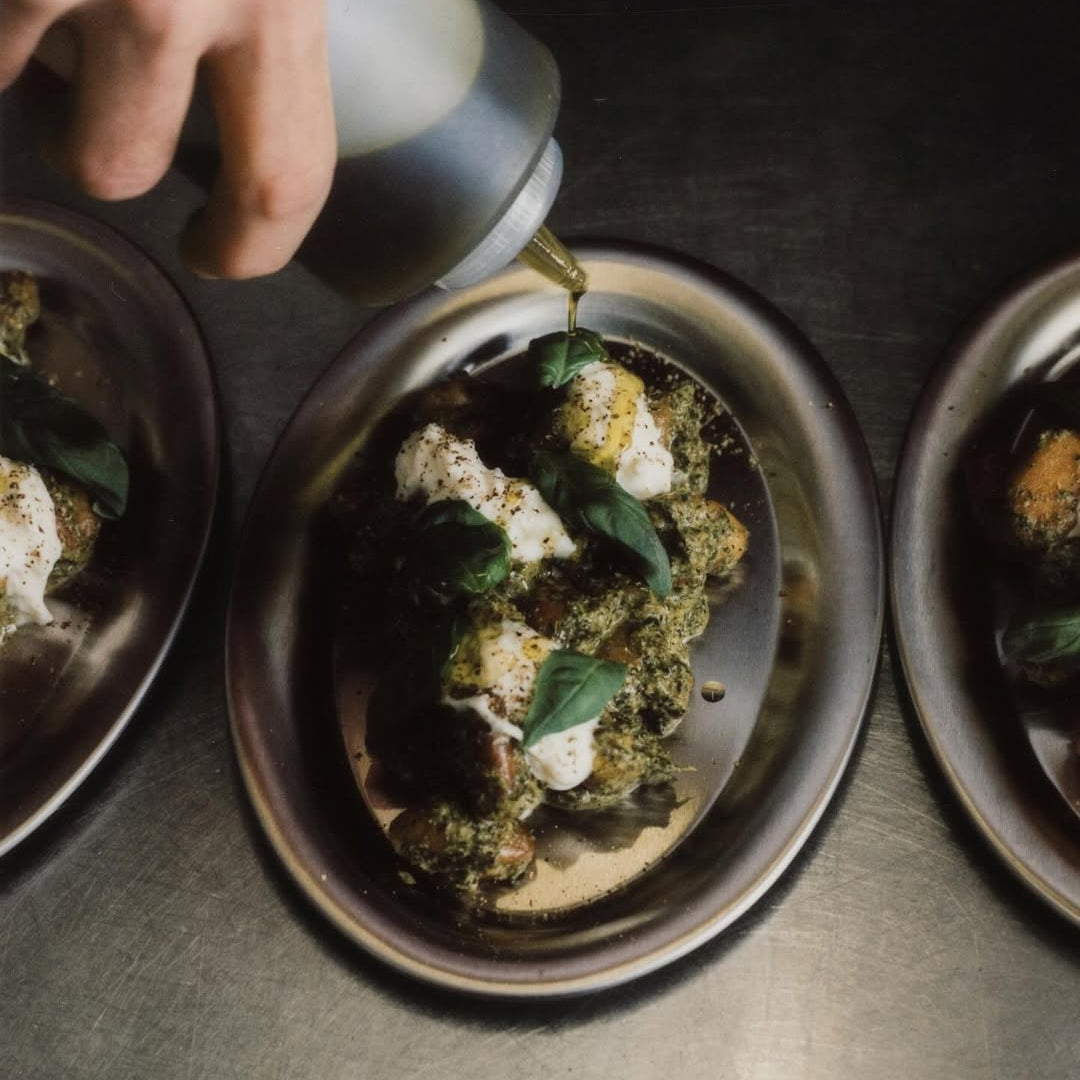 MIRA - CLASSIC TRAY SMALL